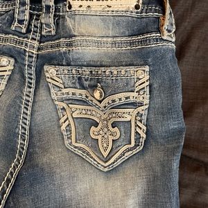 Miss me ankle crop light wash distressed jean